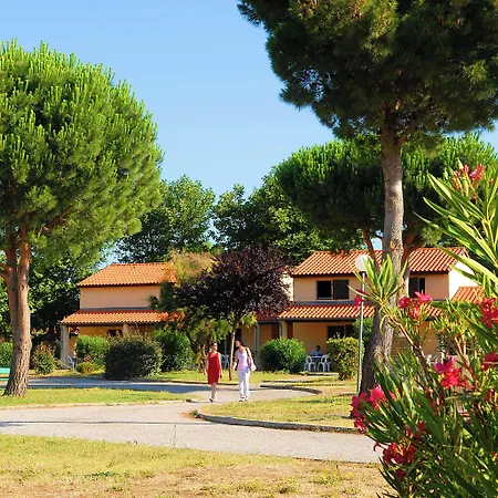 Azureva Cyprien Aparthotel Saint-Cyprien (Pyrenees-Orientales)