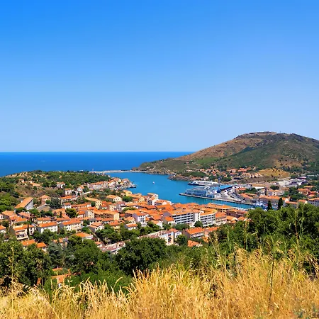 מלון דירות Azureva Cyprien 3*