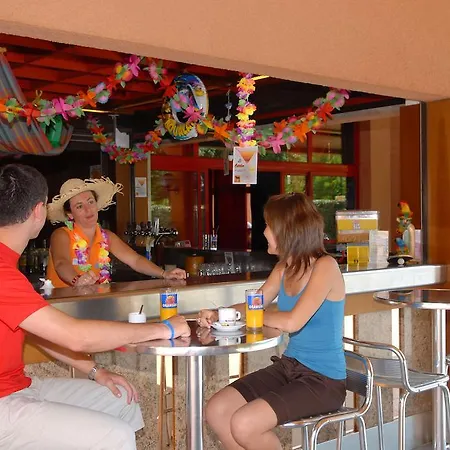 Azureva Cyprien Aparthotel