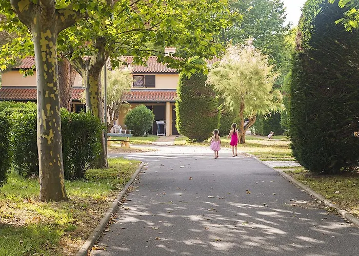 Azureva Cyprien Apart-hotel 3*