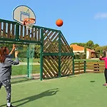 Azureva Cyprien Aparthotel 3*