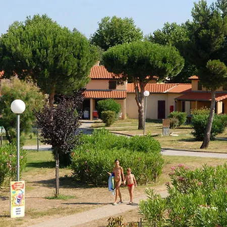 Aparthotel Azureva Cyprien Saint-Cyprien (Pyrenees-Orientales)