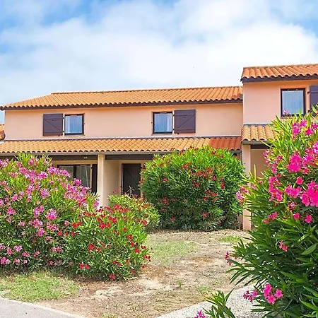 Azureva Cyprien Aparthotel