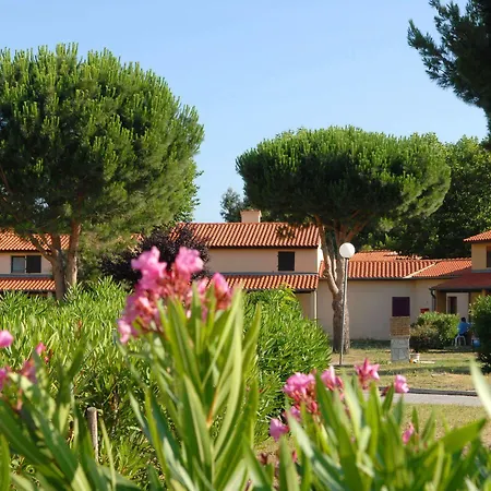 Azureva Cyprien Saint-Cyprien (Pyrenees-Orientales)