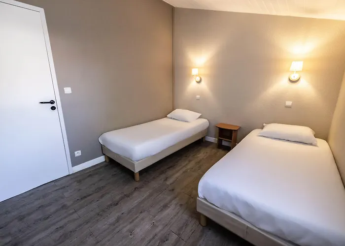 Azureva Cyprien מלון דירות סן סיפריאן